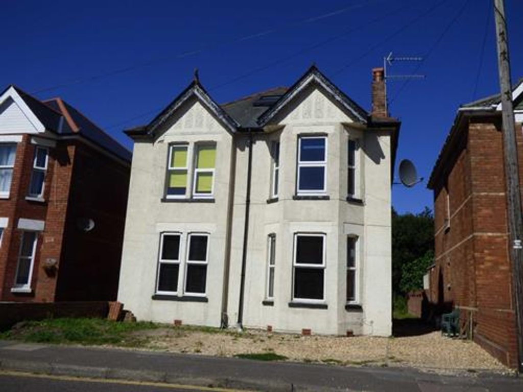 Alma Road, Bournemouth BH9 4 bed duplex £1,600 pcm (£369 pw)