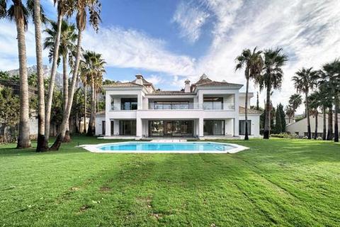 6 bedroom villa, Sierra Blanca, Marbella, Malaga