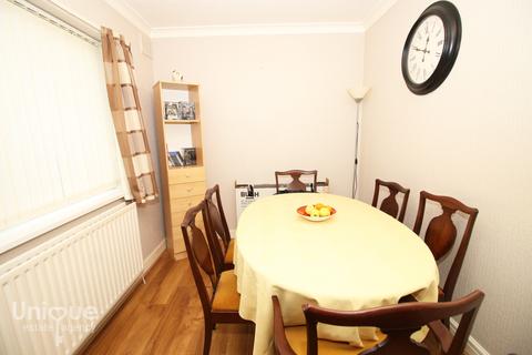 91 Beach Road, Thornton-cleveleys, FY5 1EW