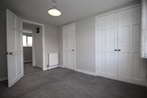 2 bedroom terraced house to rent, Westborough Road, Maidenhead, Berkshire