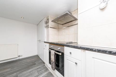 6 Firth Road, Leeds, LS11 7HJ