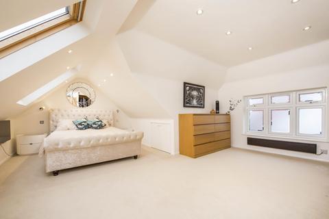 41 Leyfield, Worcester Park, KT4 7LP