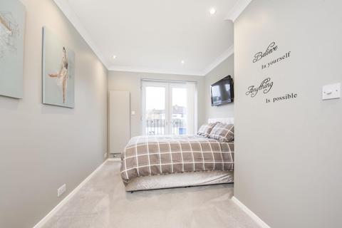 41 Leyfield, Worcester Park, KT4 7LP