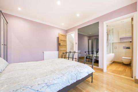 41 Leyfield, Worcester Park, KT4 7LP