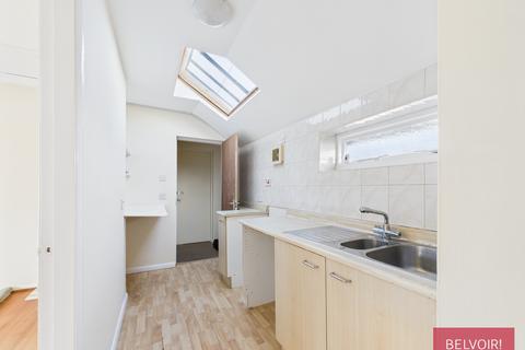 undefined, Flat 3, Plas Newydd Court