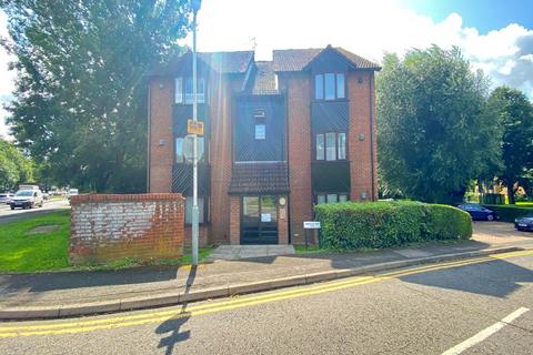 Studio for sale, Amberley Way, UXBRIDGE, Greater London