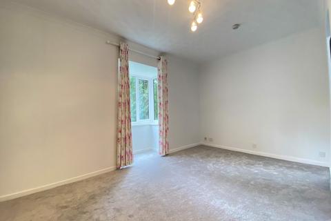 Studio for sale, Amberley Way, UXBRIDGE, Greater London