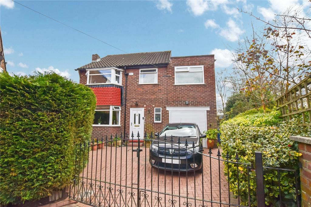 Emerson Avenue, Eccles, M30 5 bed detached house for sale £375,000