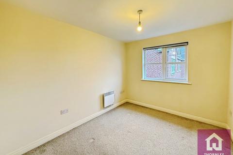 2 bedroom flat to rent, Ellesmere Green, Eccles, Manchester, M30