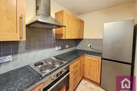 2 bedroom flat to rent, Ellesmere Green, Eccles, Manchester, M30