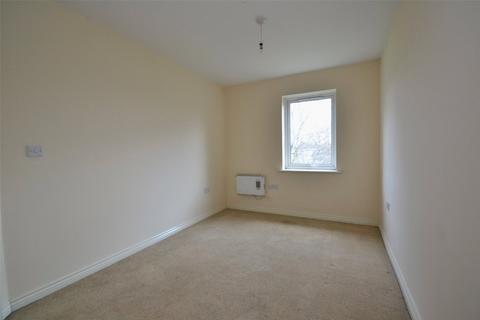 2 bedroom flat to rent, Mere Drive, Clifton, Swinton, M27