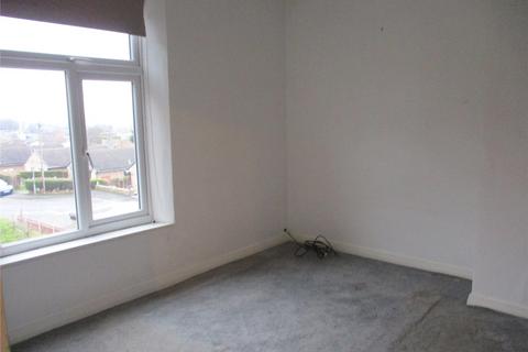 2 bedroom terraced house to rent, Walkley Terrace, Heckmondwike, WF16