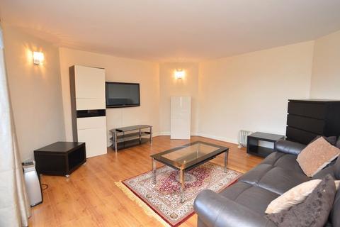 1 bedroom apartment to rent, Sussex Keep, Sussex Place, Slough, Berkshire, SL1