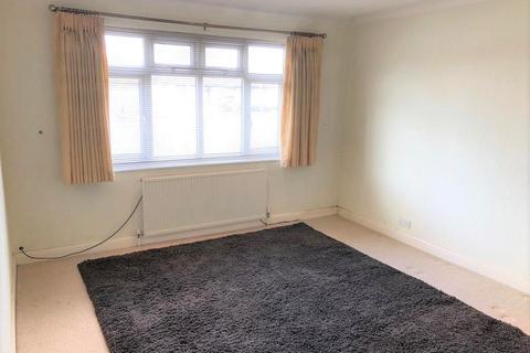 74 Compton Place, Watford, WD19 5HQ