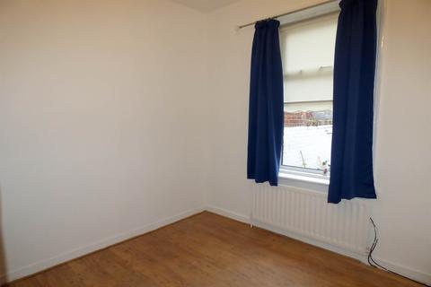 2 bedroom flat to rent - Victoria Road East, Hebburn