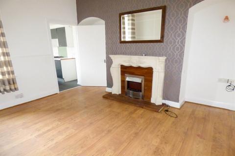 2 bedroom flat to rent, Victoria Road East, Hebburn