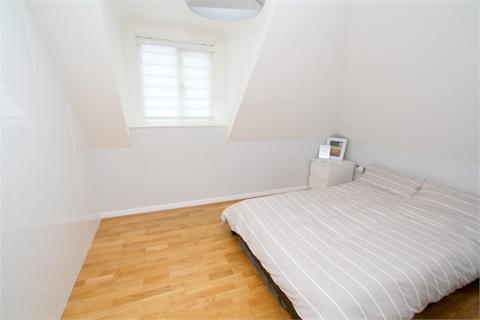2 bedroom flat for sale - Albany Court, 65-67 Chertsey Road, ASHFORD, Surrey