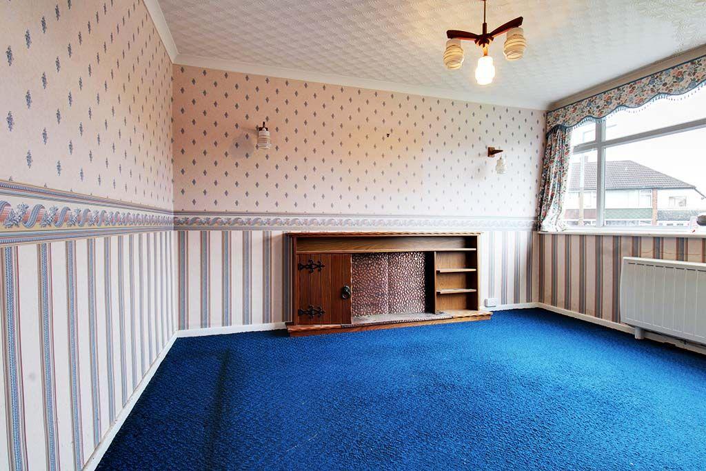 SHERBOURNE RD, CRADLEY HEATH B64 7PX 3 bed semidetached house £205,000