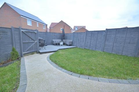 14 Harvest Way, Harleston, IP20 9GD