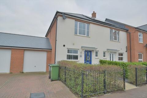 14 Harvest Way, Harleston, IP20 9GD