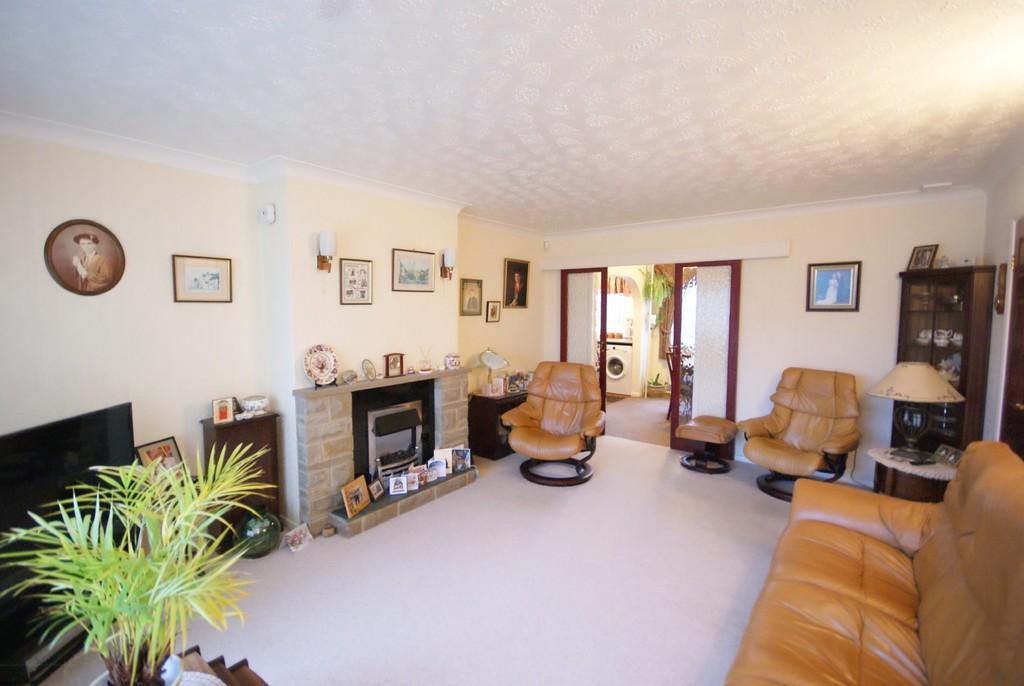 Windermere Avenue, North Hykeham 3 bed detached bungalow £270,000