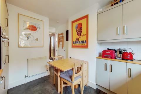 1 bedroom maisonette to rent, Marmont Road, London, SE15