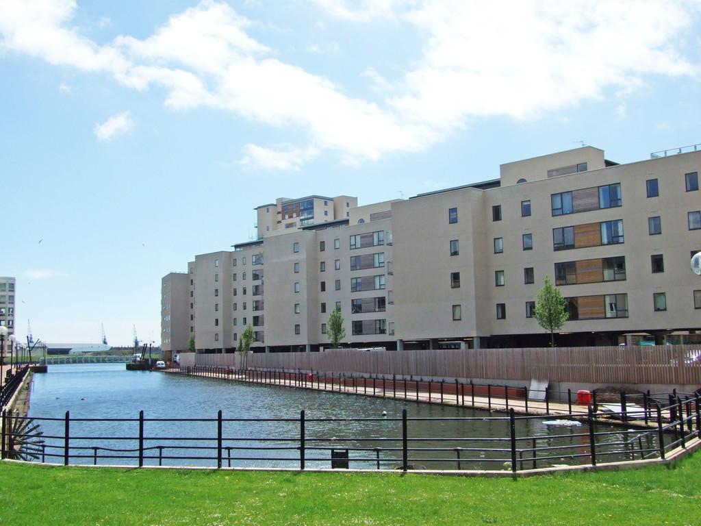 Electra, Celestia, Cardiff Bay 1 bed apartment £775 pcm (£179 pw)