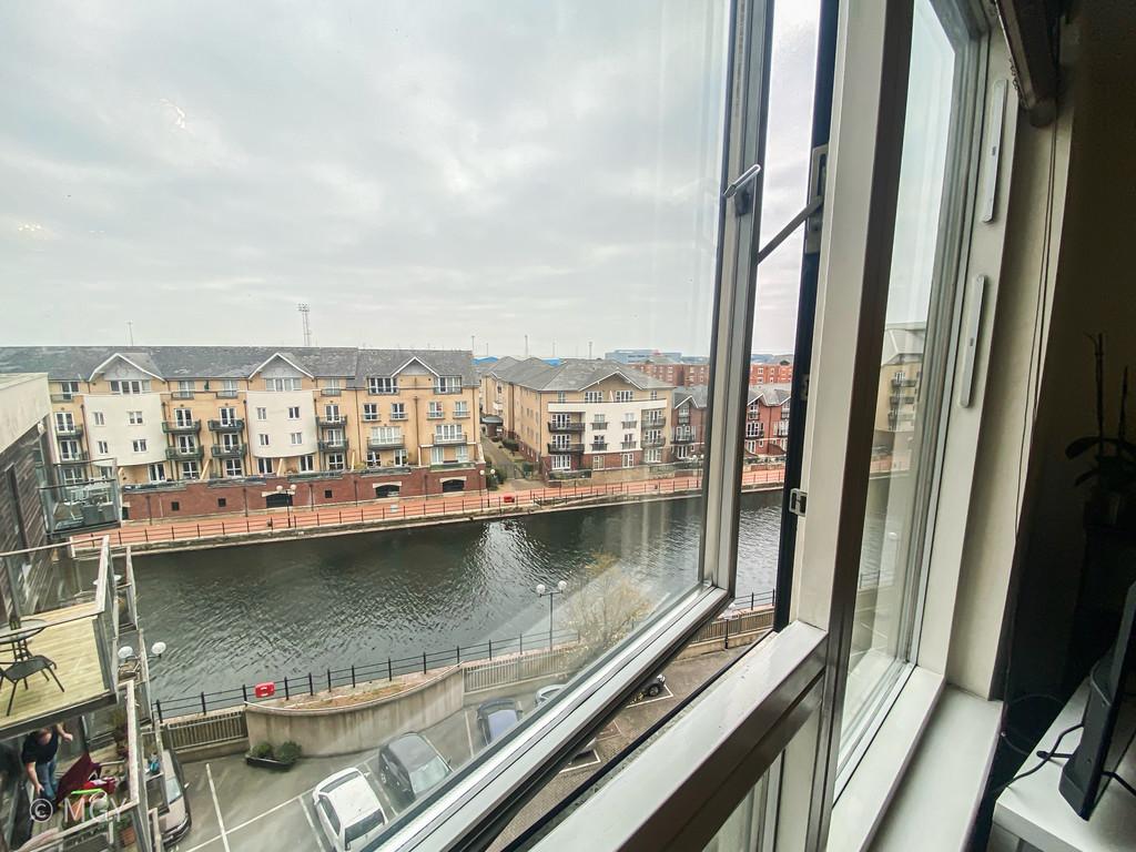 Electra, Celestia, Cardiff Bay 1 bed apartment £775 pcm (£179 pw)