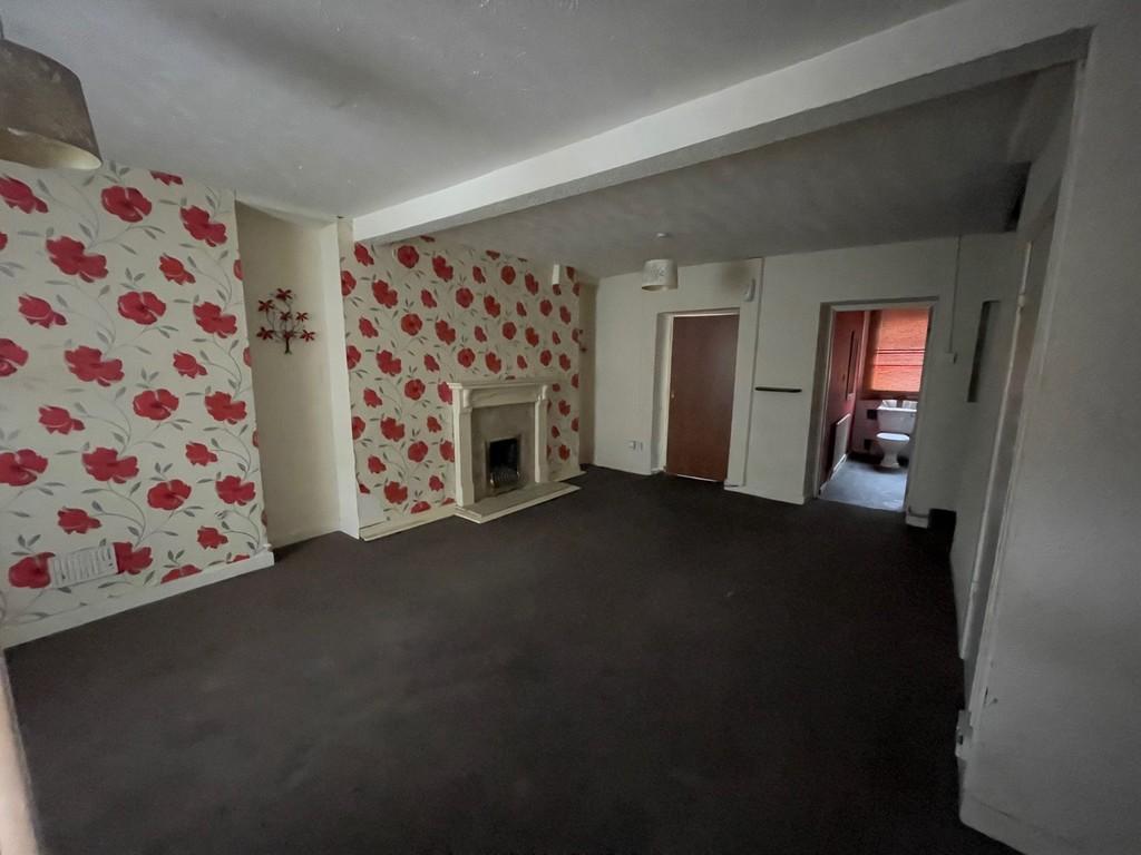 Phillip Street, Mountain Ash 3 bed terraced house £69,995
