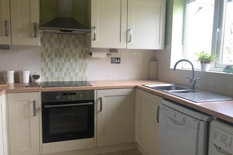 3 bedroom house to rent - Emery Down Close, Martins Heron,