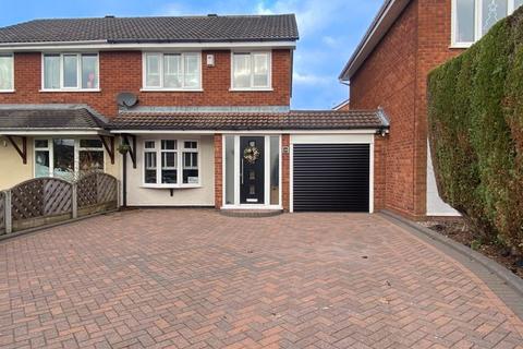 36 Badgers Way, Heath Hayes, Cannock, WS12 3XQ