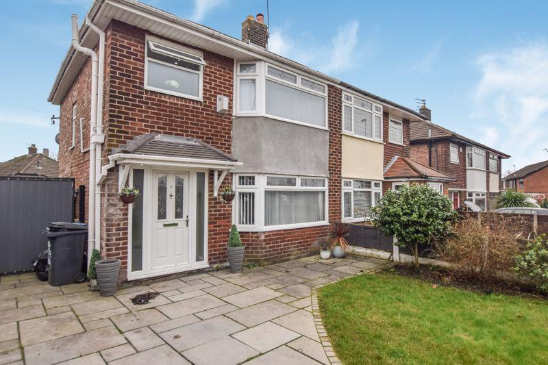 Moorfield Road, Widnes 3 bed semidetached house £950 pcm (£219 pw)