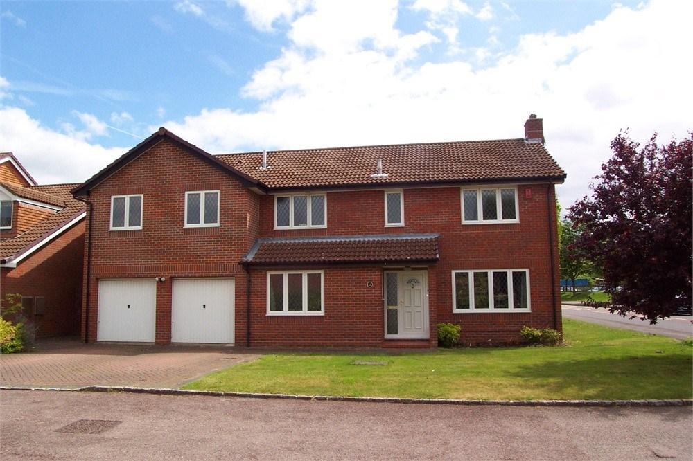 Caswall Close, Foxley Fields, Binfield, RG42 5 bed detached house £