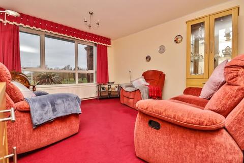 2 bedroom apartment for sale - 62Clarence Parade, Southsea