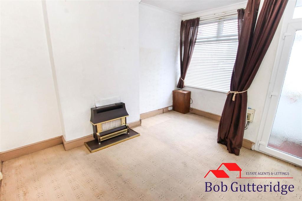 Basford Park Road, May Bank, Newcastle 2 bed terraced house £79,950