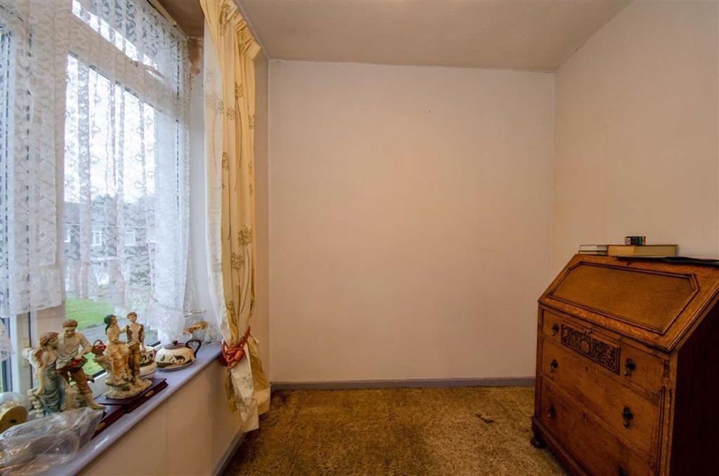 Cowper Walk, Kidderminster, DY10 3 bed terraced house £159,950
