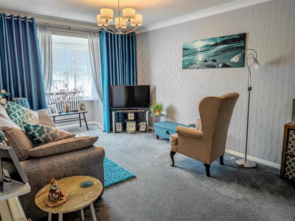Mullender Court, Chalk Road, Gravesend 1 bed retirement property £160,000