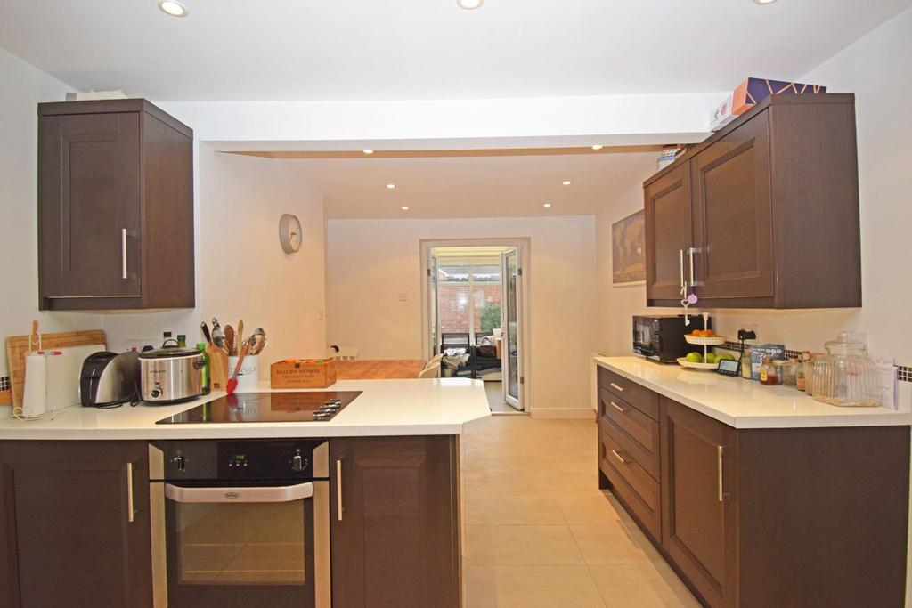 16 Church Road, kitchen 2.jpg