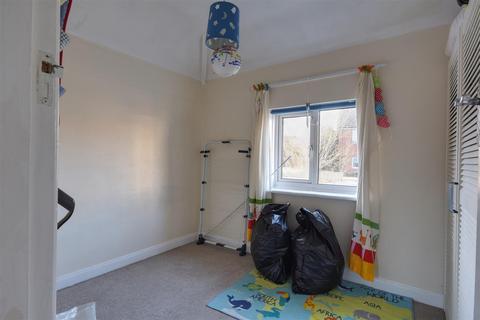 4b Buxton Drive, Bexhill-on-sea, TN39 4BD