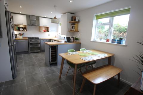 64 Brixham Close, Stevenage, SG1 2SA