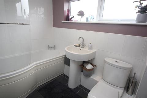64 Brixham Close, Stevenage, SG1 2SA