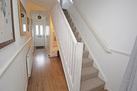 64 Brixham Close, Stevenage, SG1 2SA