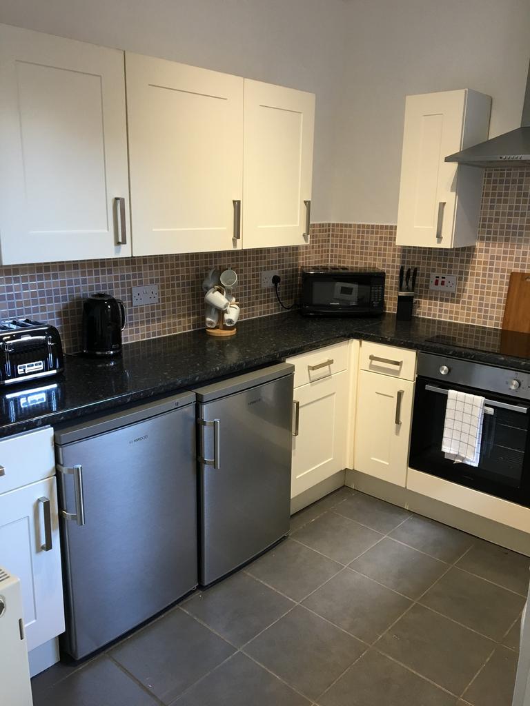 Kitchen b (1)