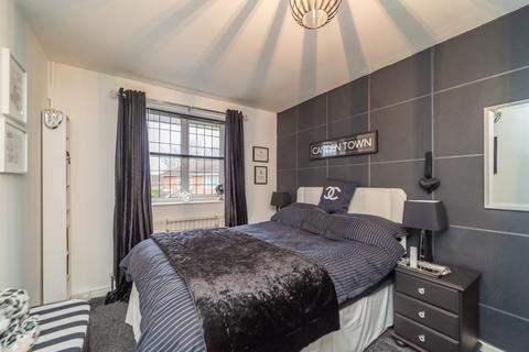 24 Crowland Avenue, Wolverhampton, WV6 7XF