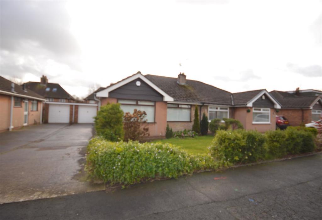 Windlehurst Drive, Worsley, Manchester 3 bed bungalow £995 pcm (£230 pw)