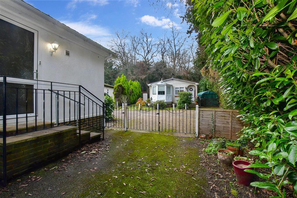 Driveway/Parking