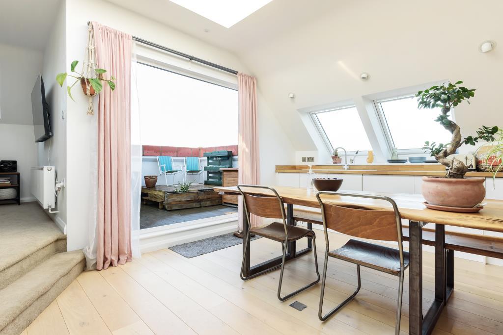 Botley, Oxford, OX2 2 bed flat for sale £350,000