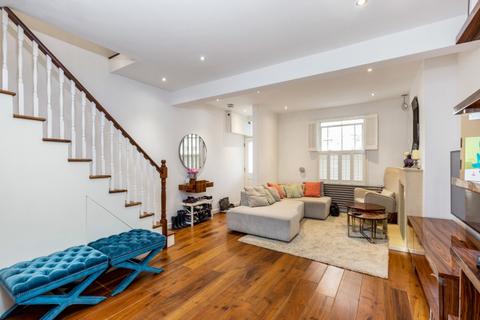 4 bedroom house to rent - Ashbury Road London SW11