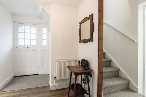 3 Court Barton, Crewkerne, TA18 7HP