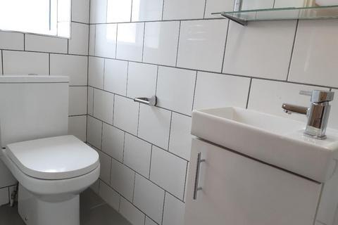 undefined, Bedsit 6, Murillo Road, London
